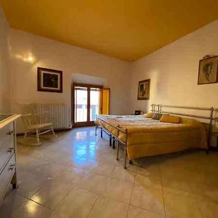 Luccastay Anfiteatro * Lucca